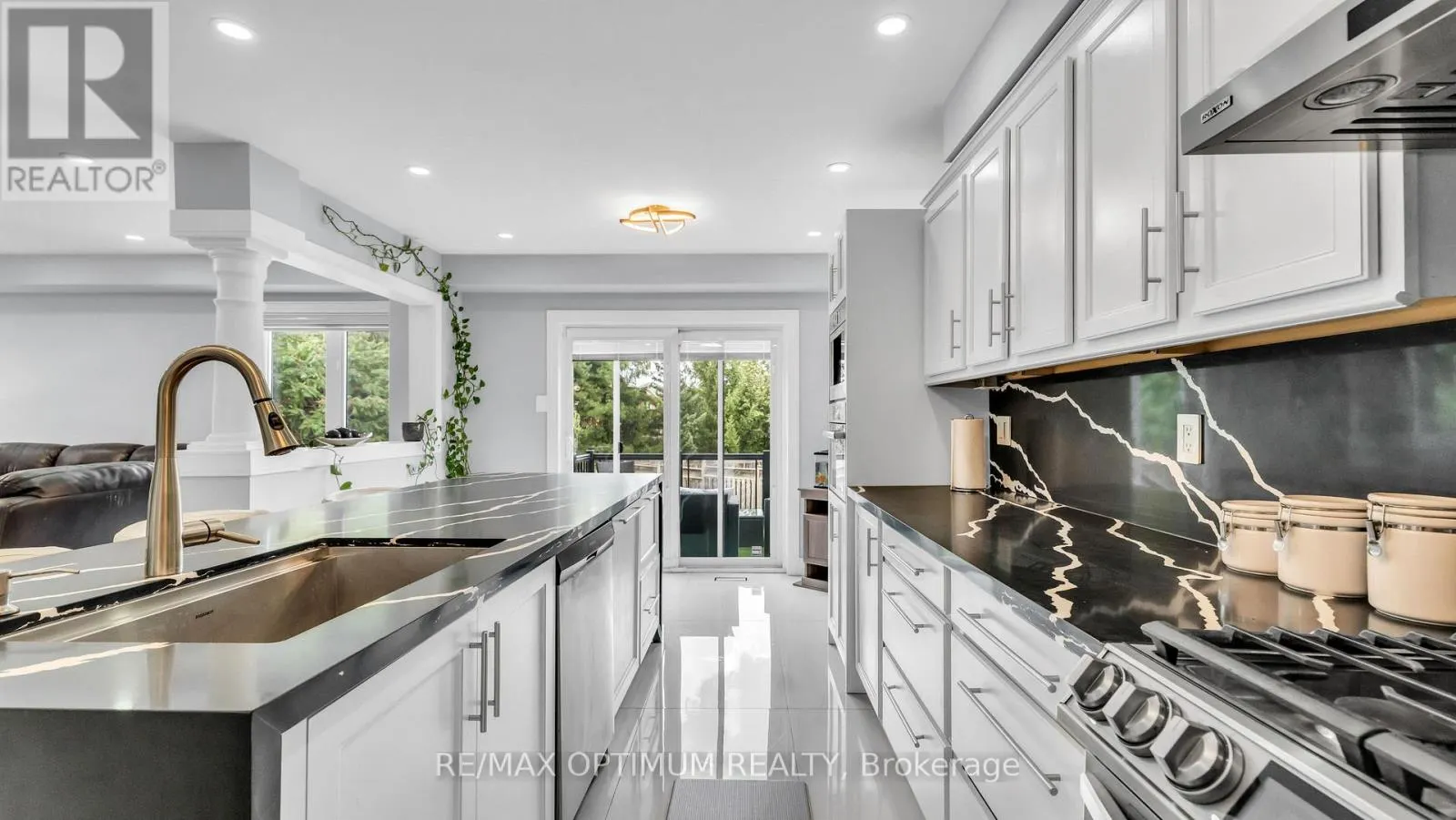 82 PENBRIDGE CIRCLE