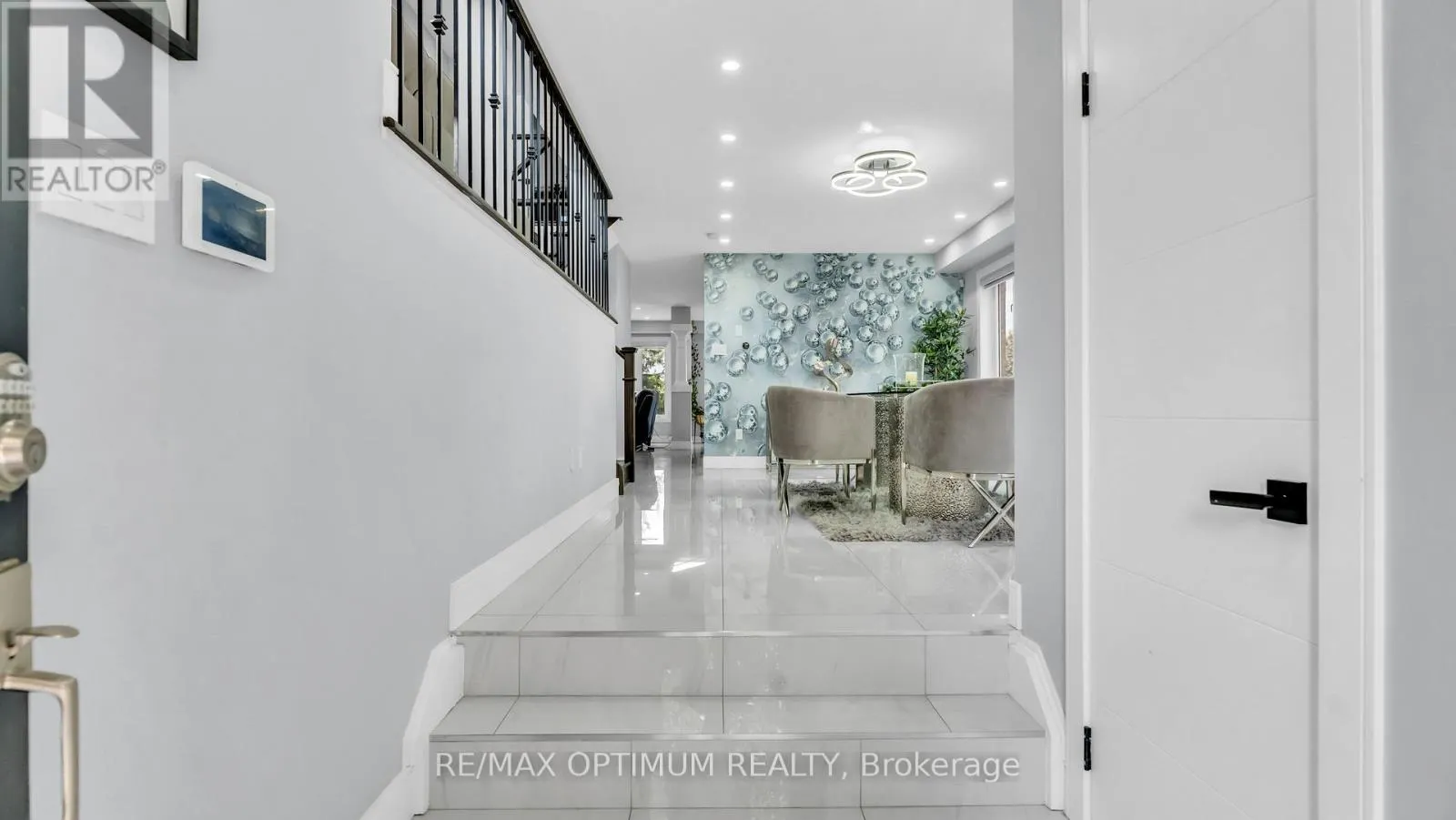 82 PENBRIDGE CIRCLE