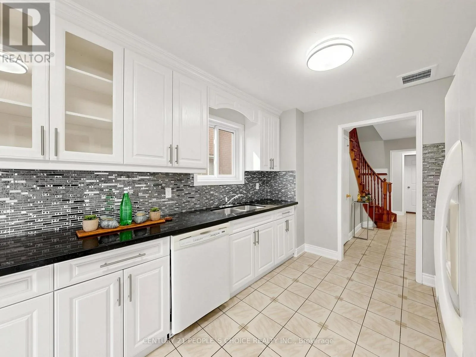 1125 IVANDALE DRIVE