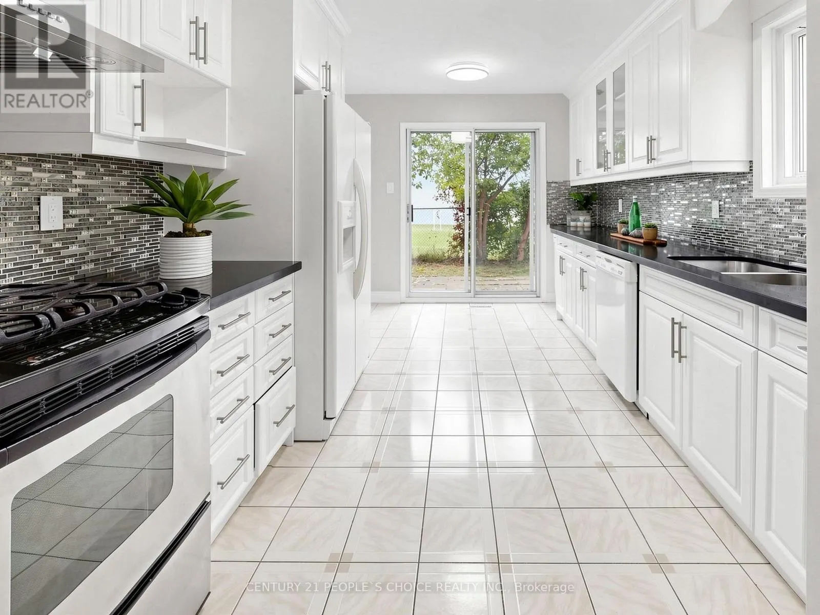 1125 IVANDALE DRIVE