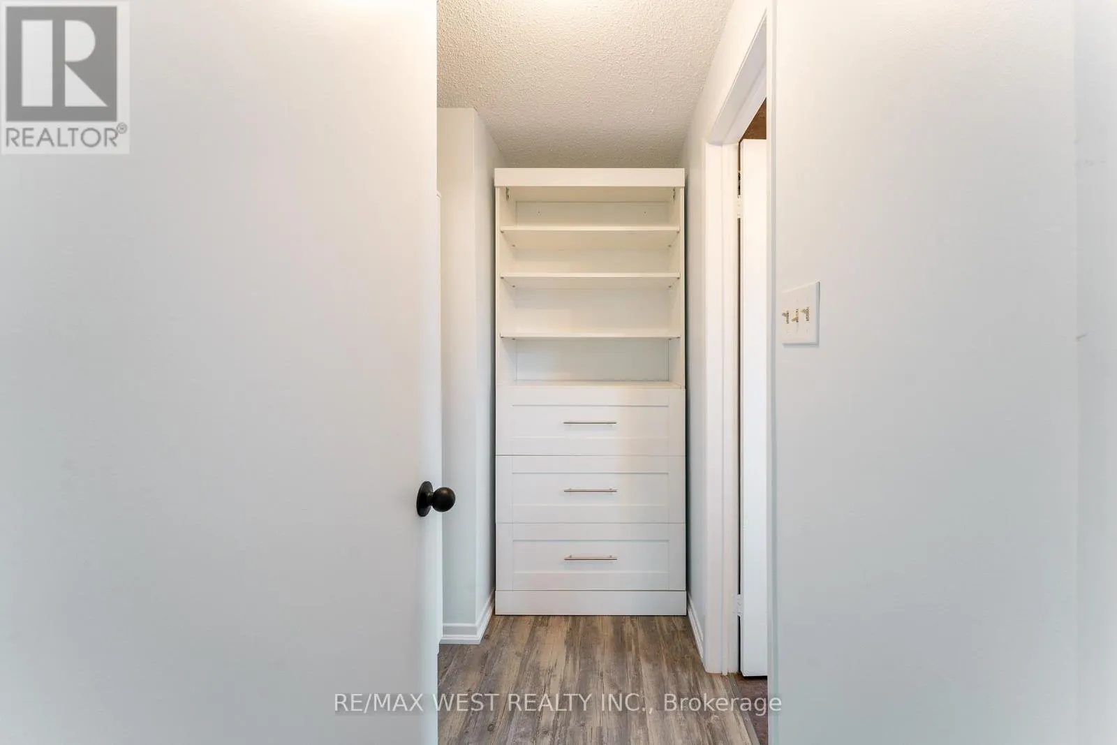 3126 AUGUSTA DRIVE