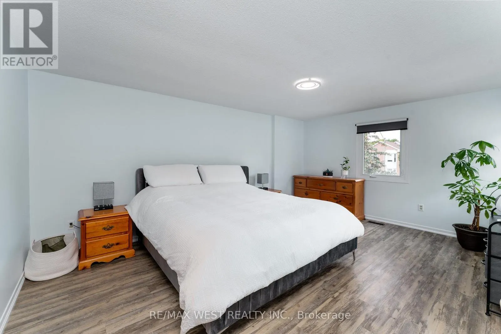3126 AUGUSTA DRIVE