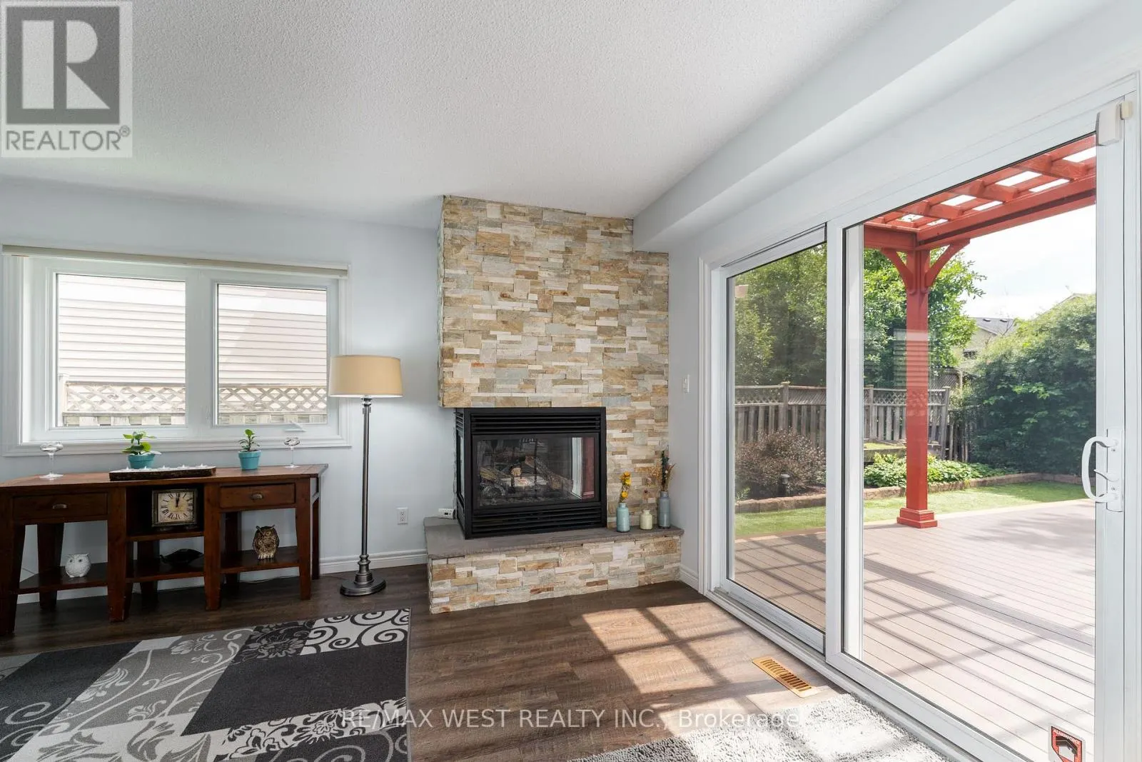 3126 AUGUSTA DRIVE