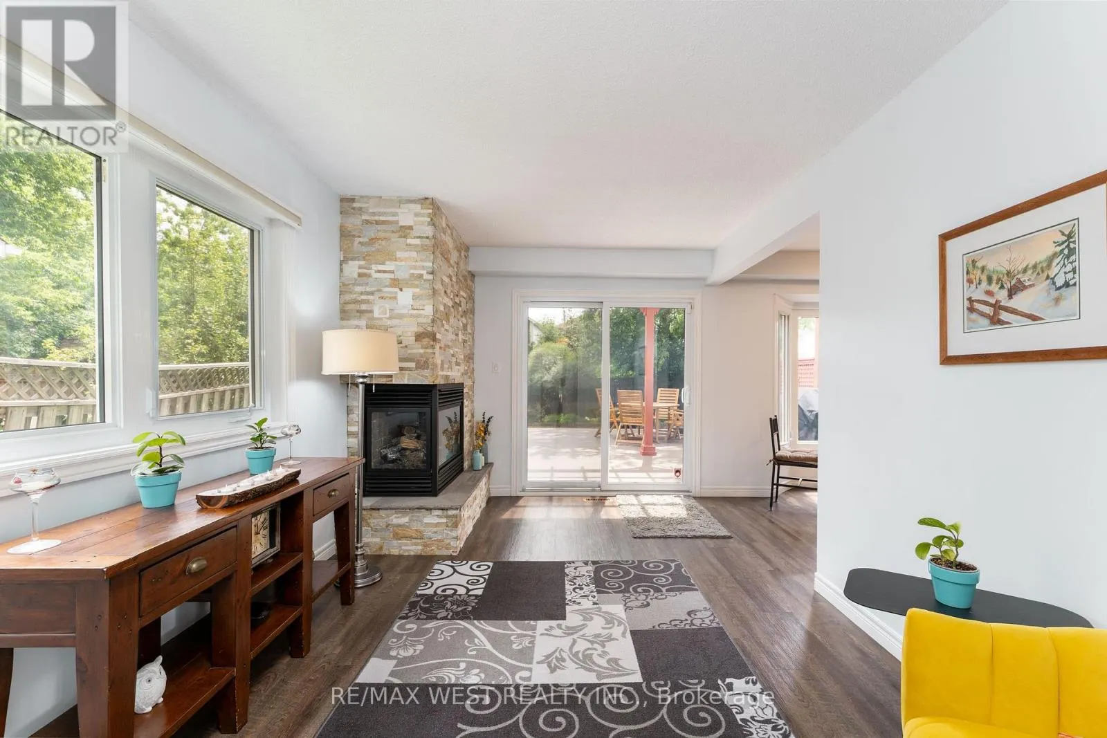 3126 AUGUSTA DRIVE