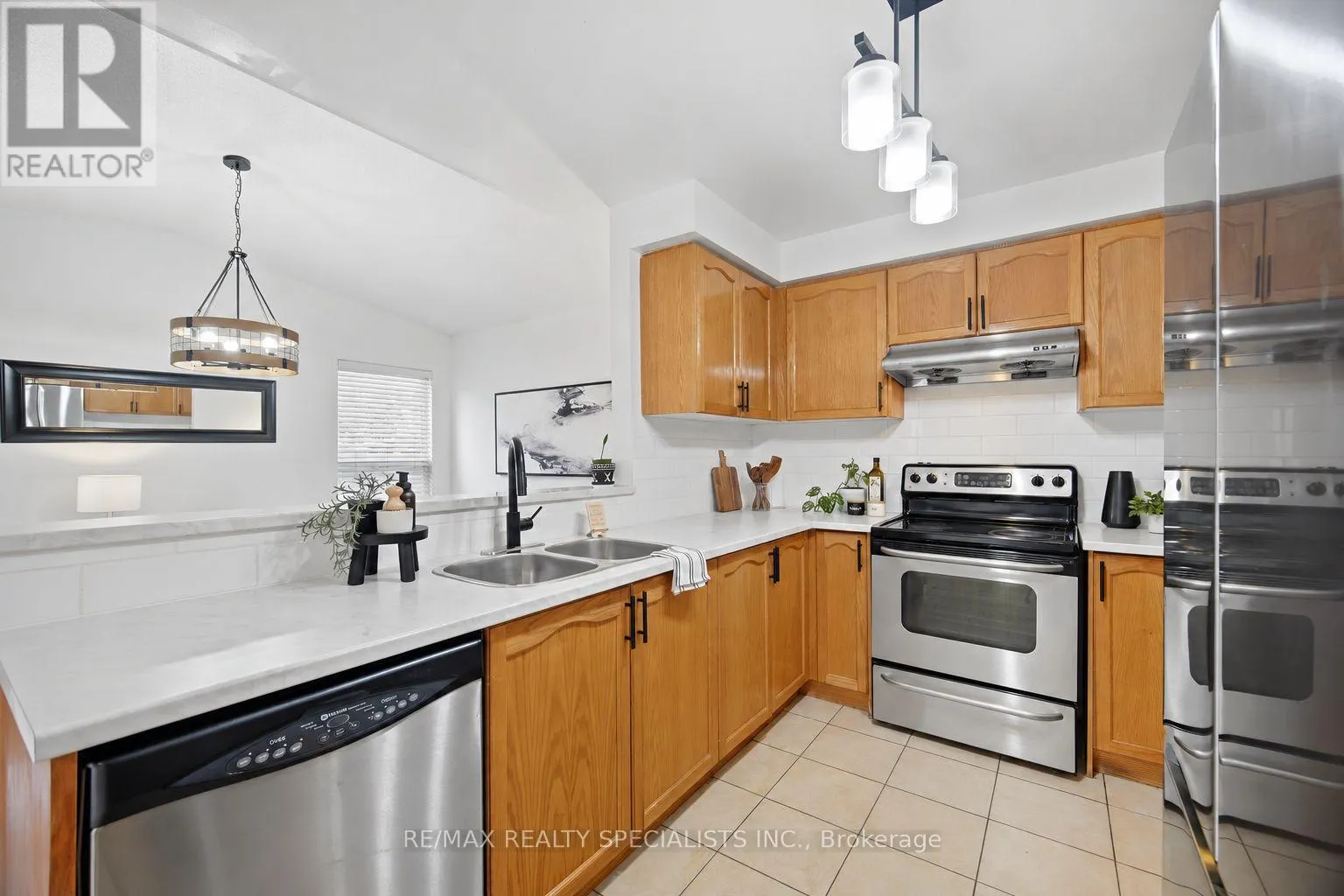 30 PASSFIELD TRAIL