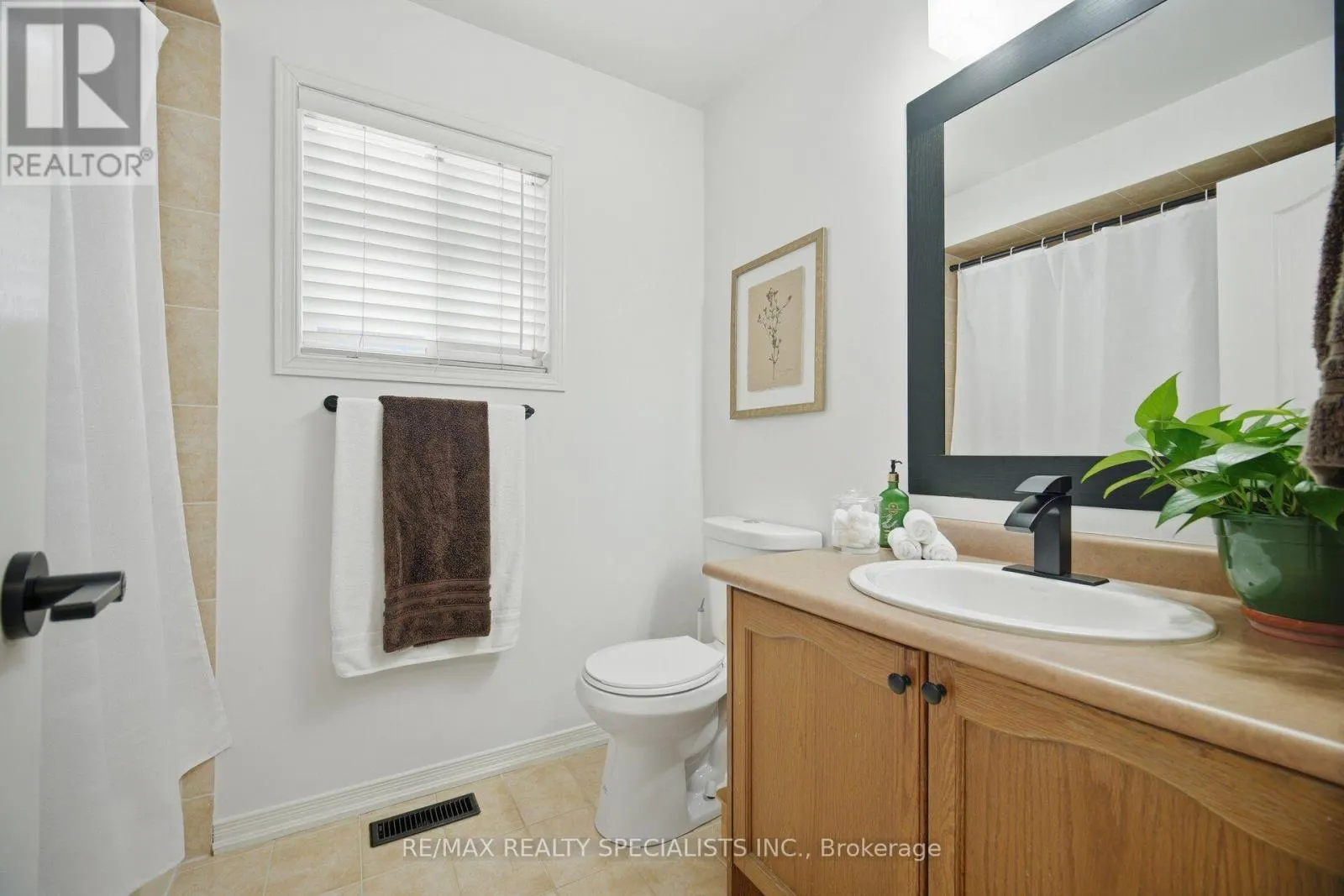 30 PASSFIELD TRAIL