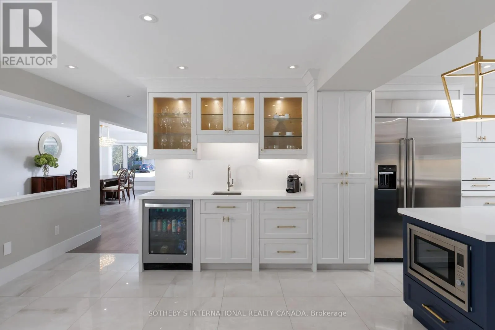 1816 PADDOCK CRESCENT
