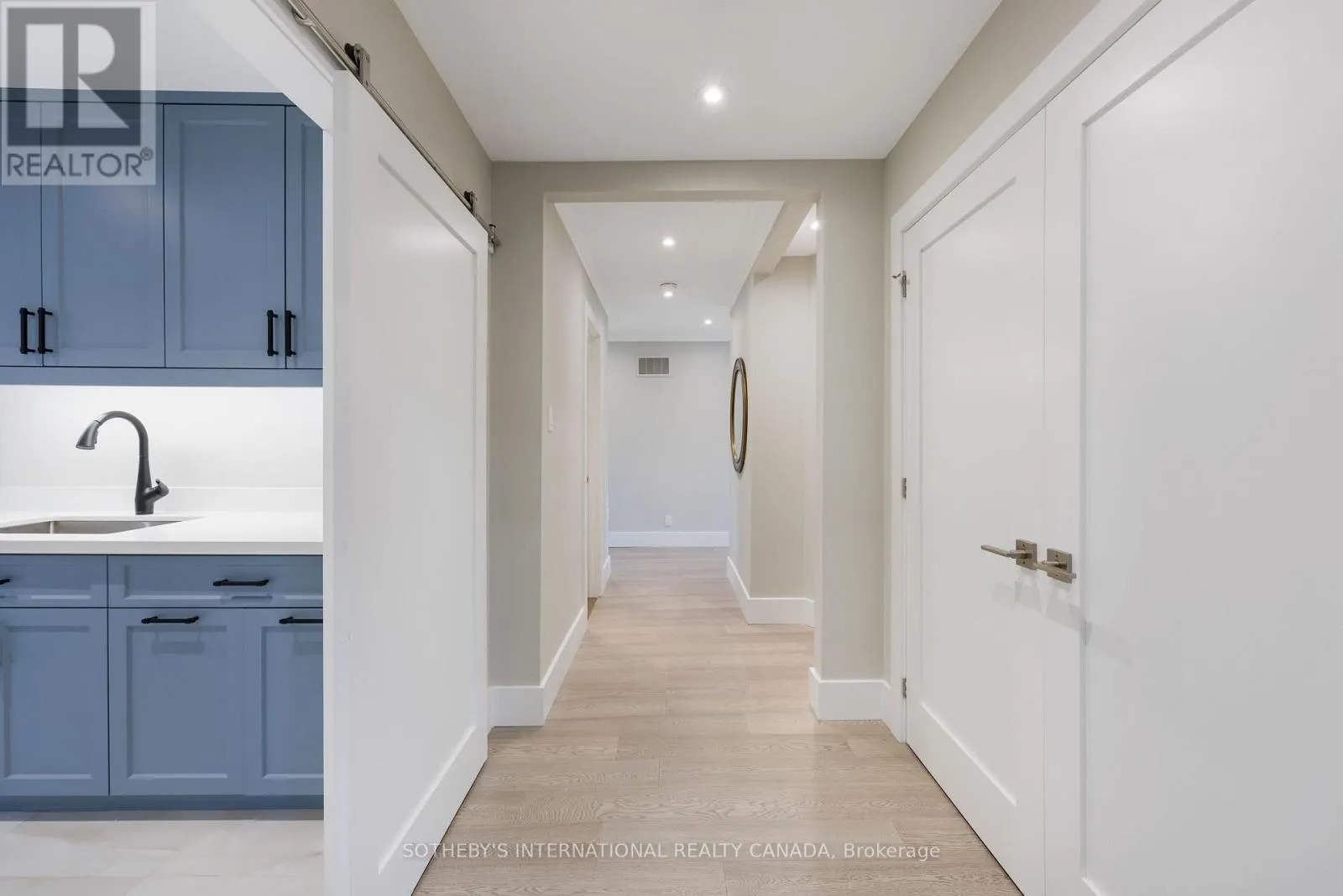 1816 PADDOCK CRESCENT