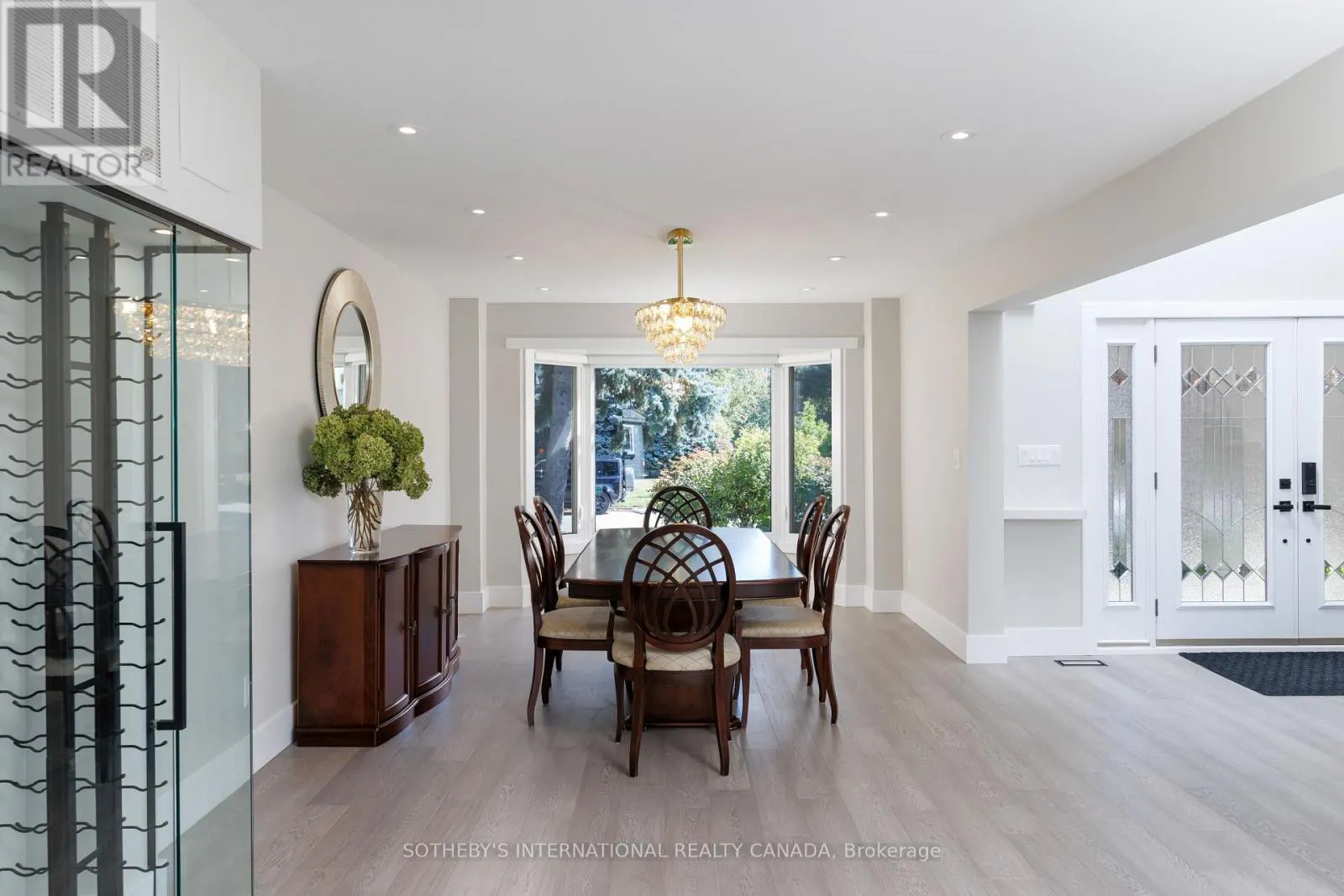 1816 PADDOCK CRESCENT