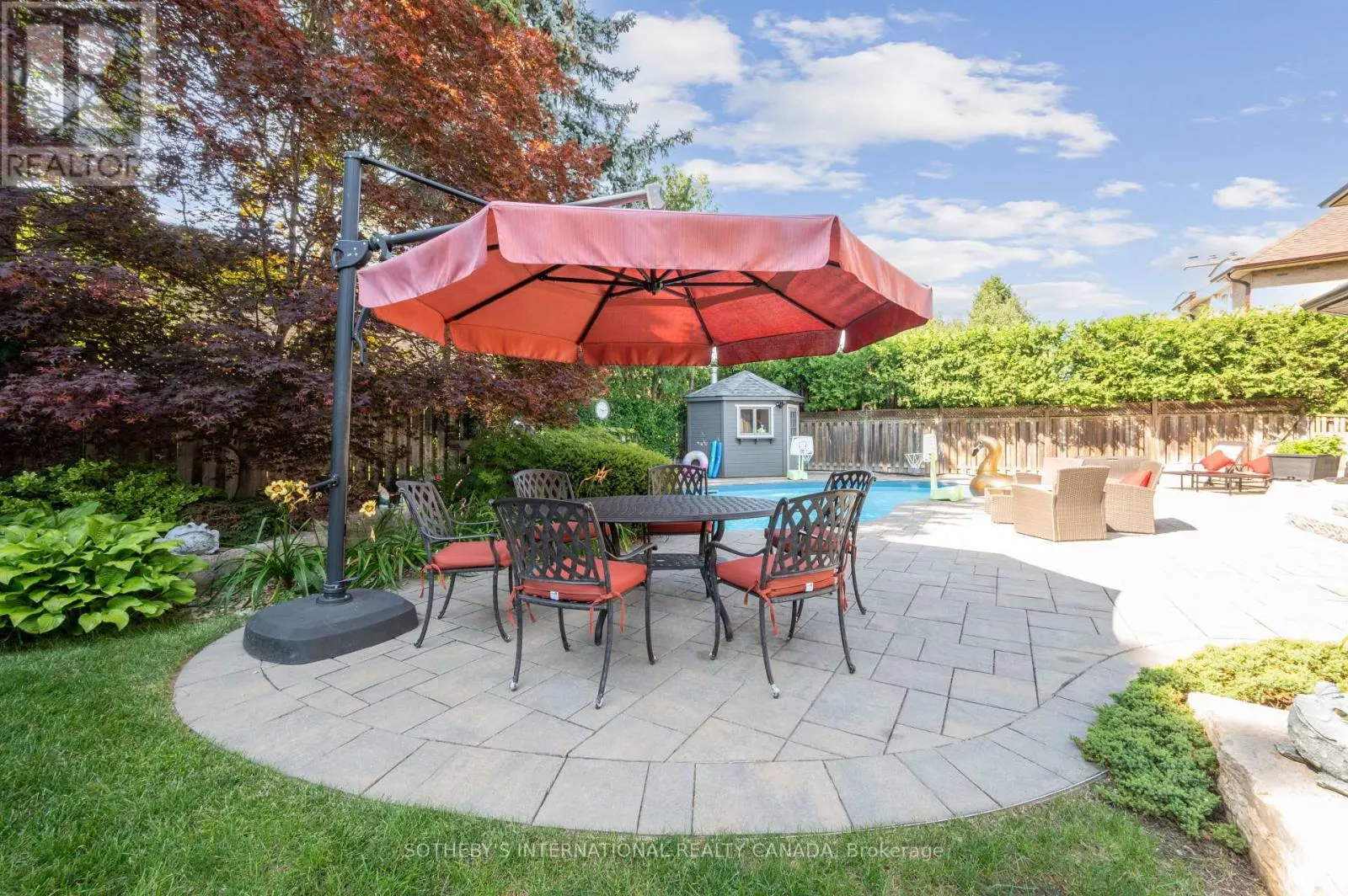 1816 PADDOCK CRESCENT