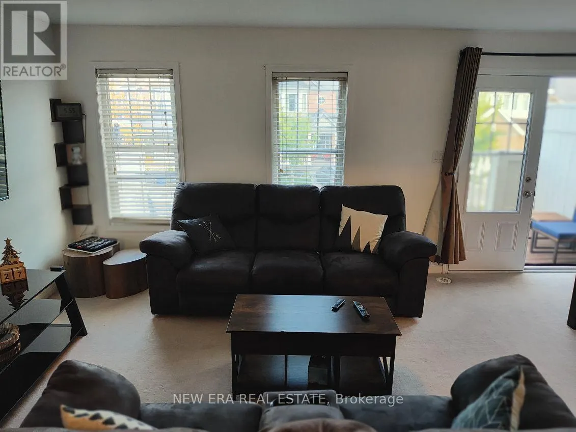 225 SCHREYER CRESCENT