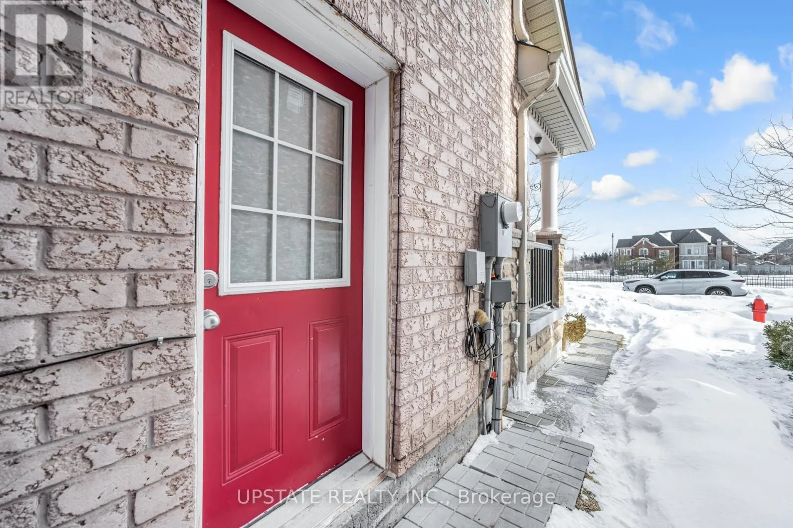 5 DILLON DRIVE