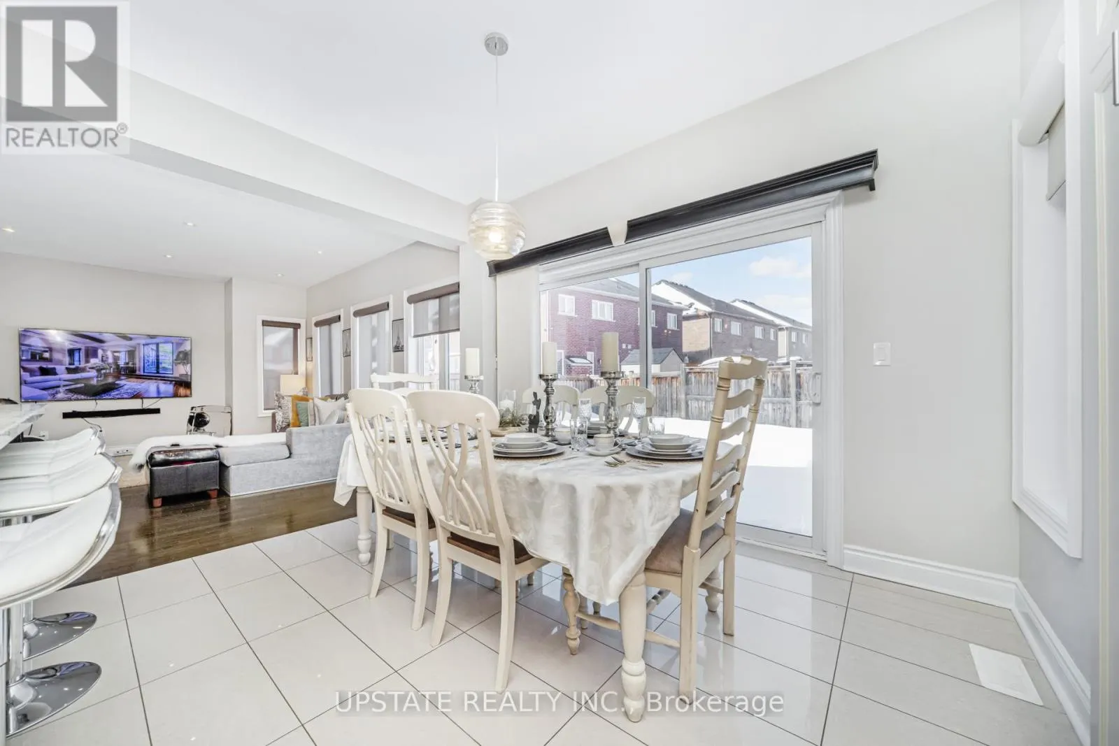 5 DILLON DRIVE