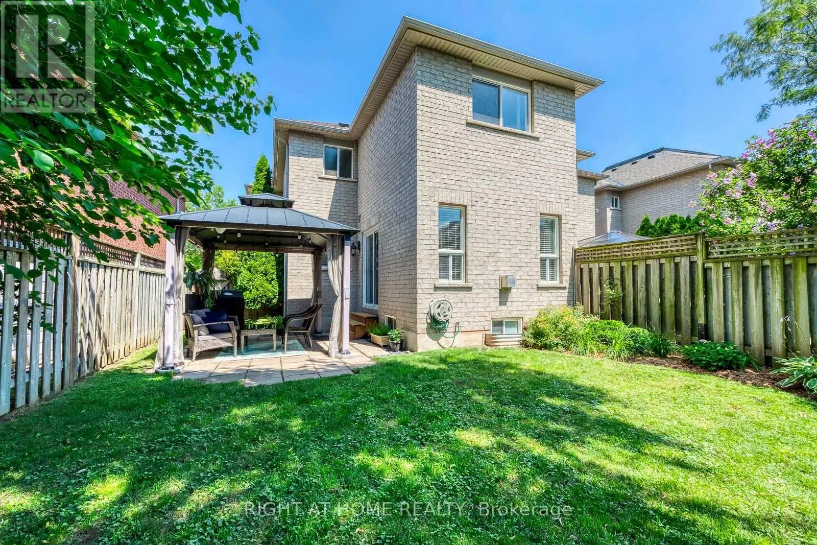 2416 LAZIO LANE