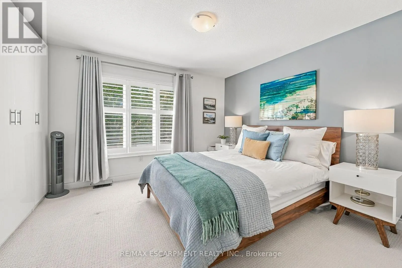 42 - 1401 PLAINS ROAD