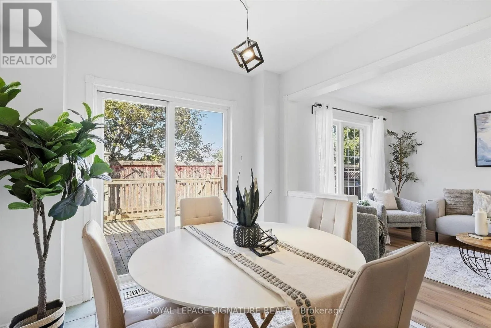 106 HEARTLEAF CRESCENT