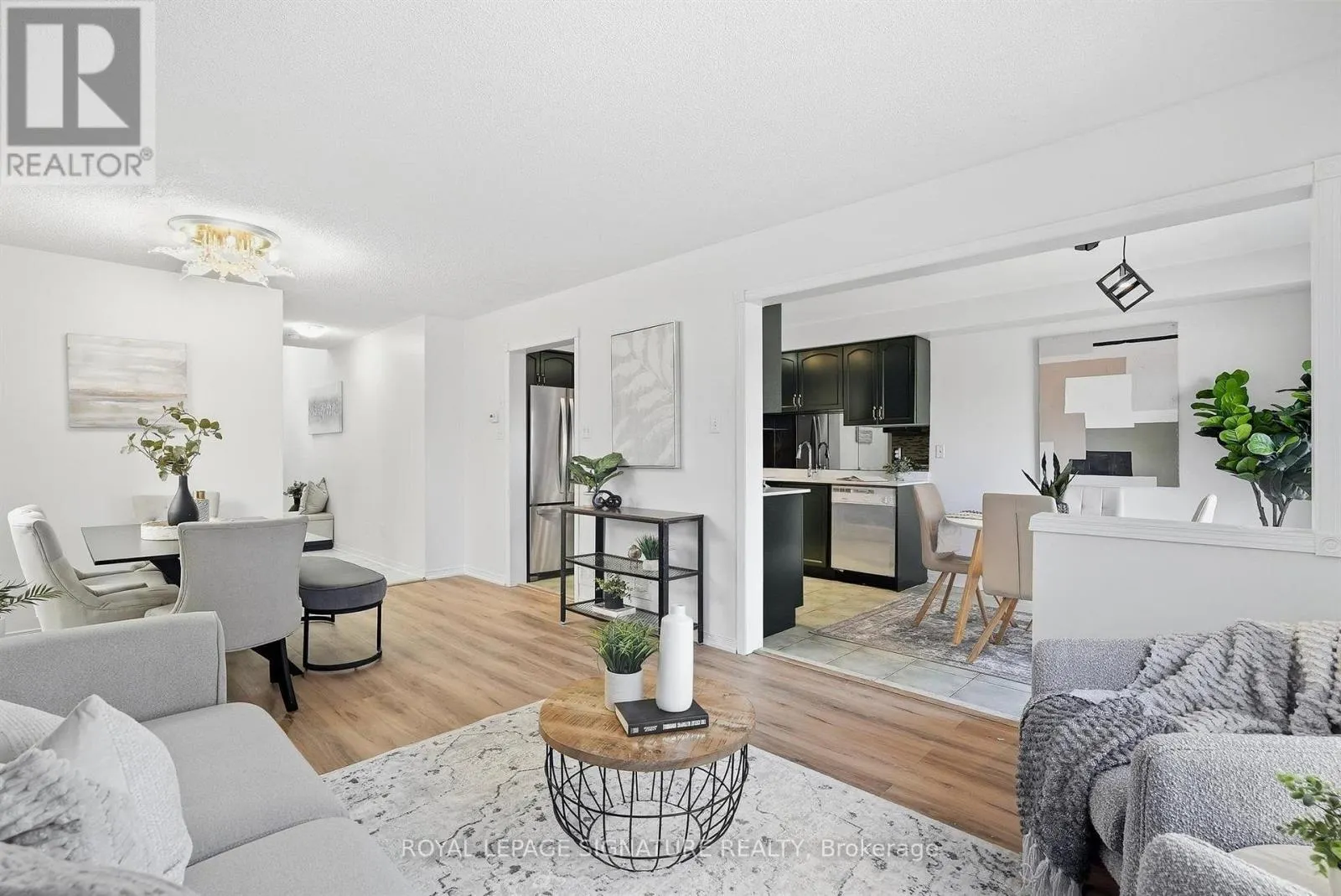 106 HEARTLEAF CRESCENT