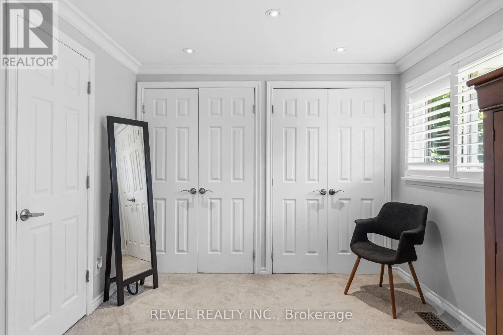 23 RIVER VIEW DRIVE