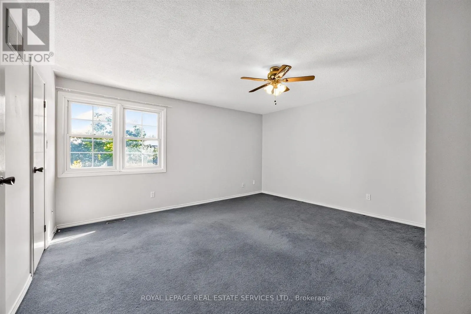 86 - 1951 RATHBURN ROAD E