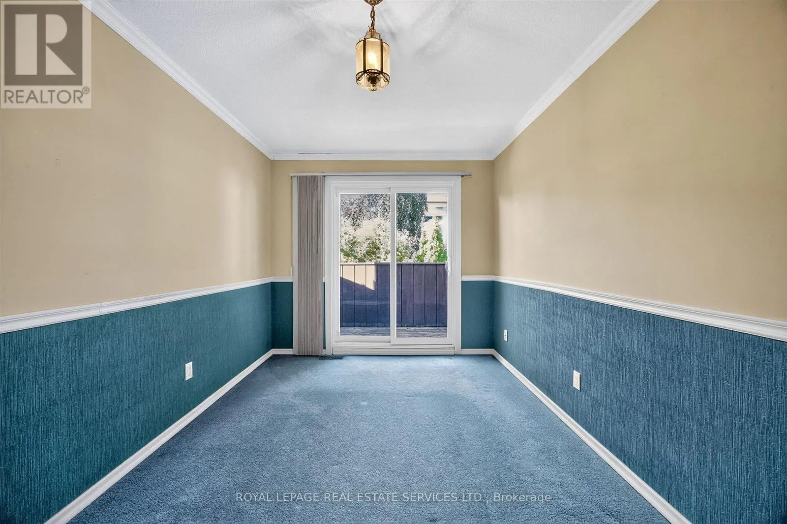 86 - 1951 RATHBURN ROAD E