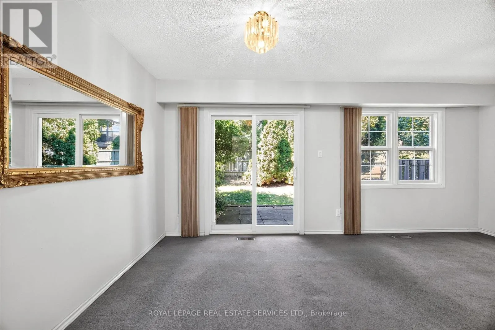 86 - 1951 RATHBURN ROAD E