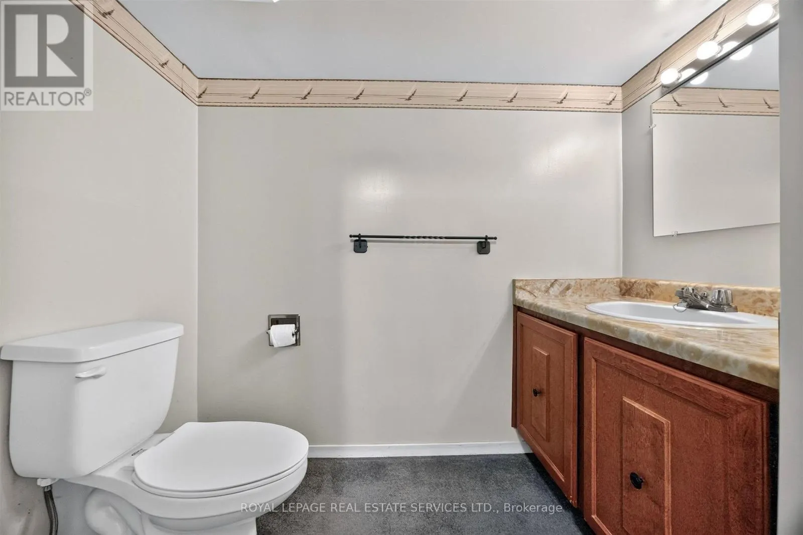 86 - 1951 RATHBURN ROAD E
