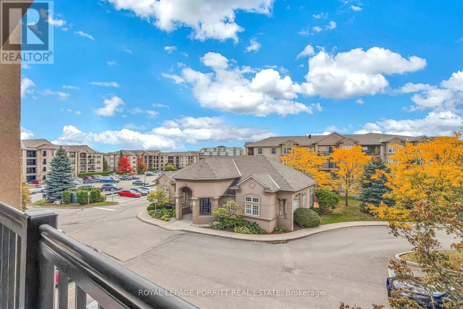 302 - 2085 APPLEBY LINE
