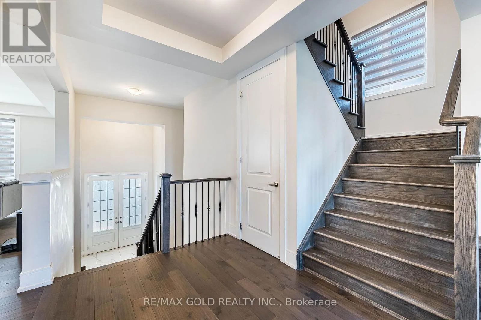 24 JENWOOD CRESCENT