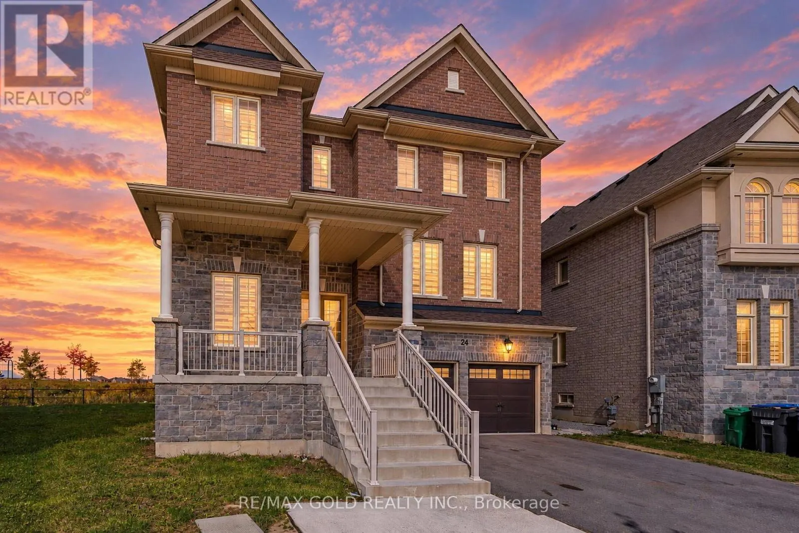 24 JENWOOD CRESCENT