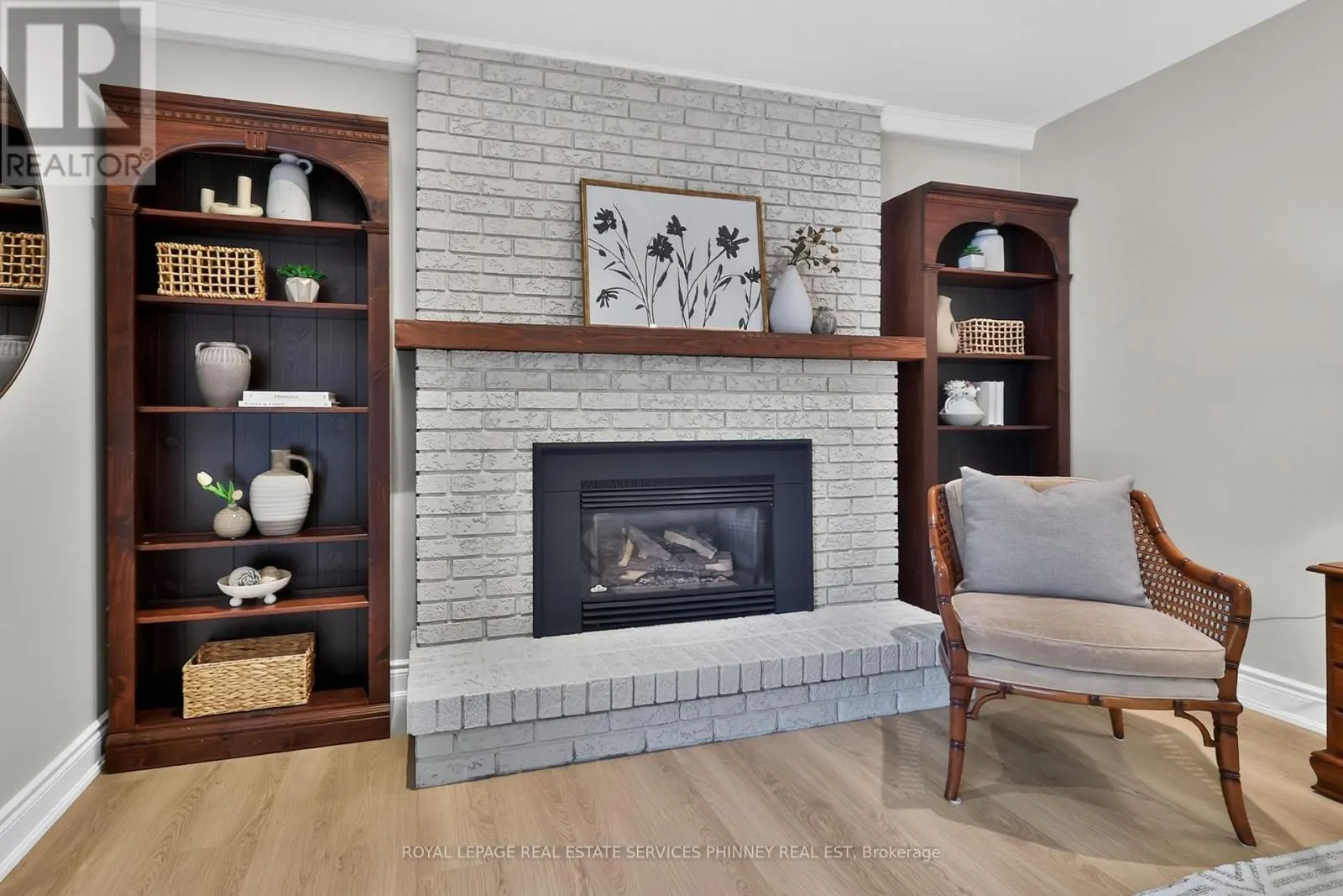 3453 SAWMILL VALLEY DRIVE