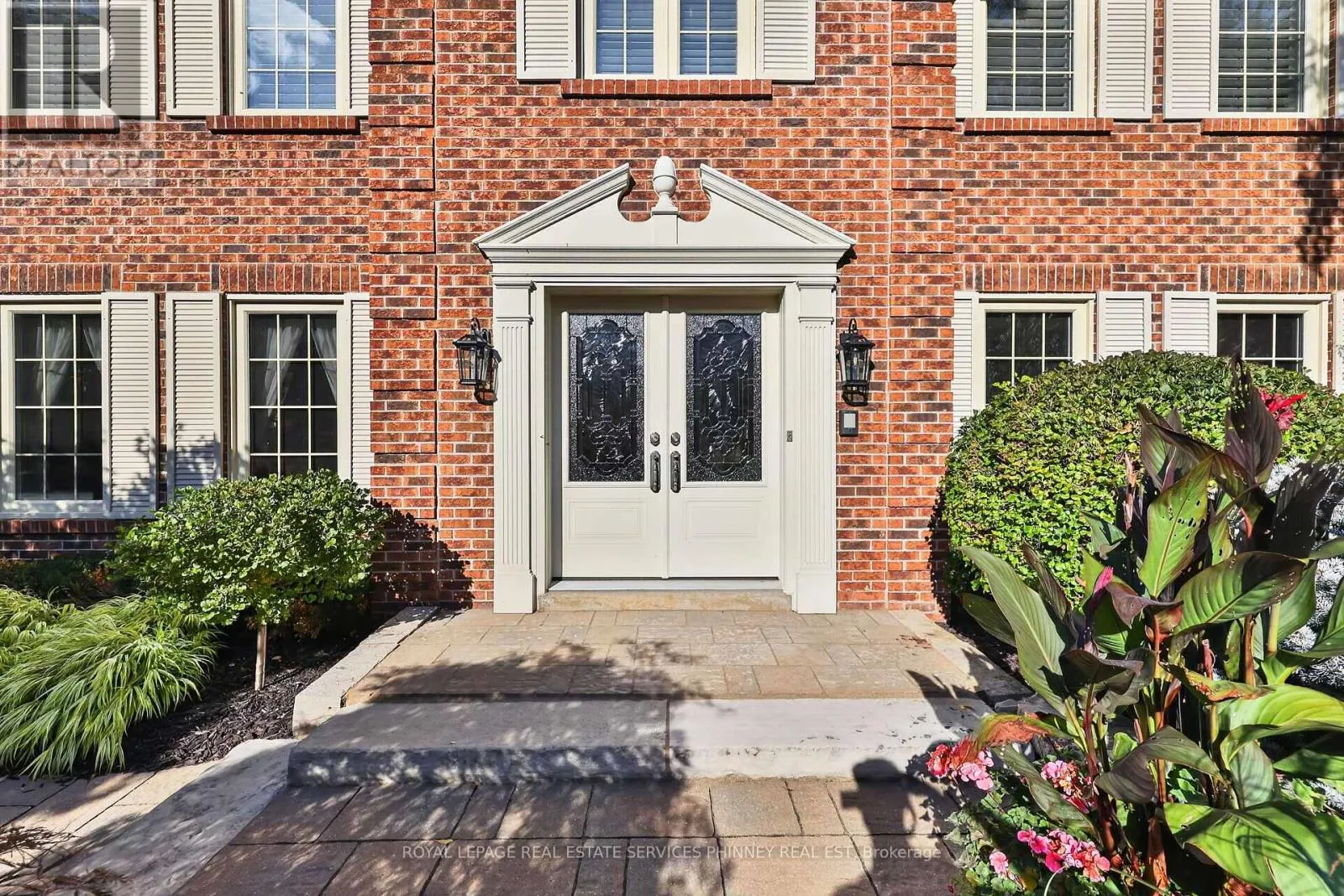 3453 SAWMILL VALLEY DRIVE