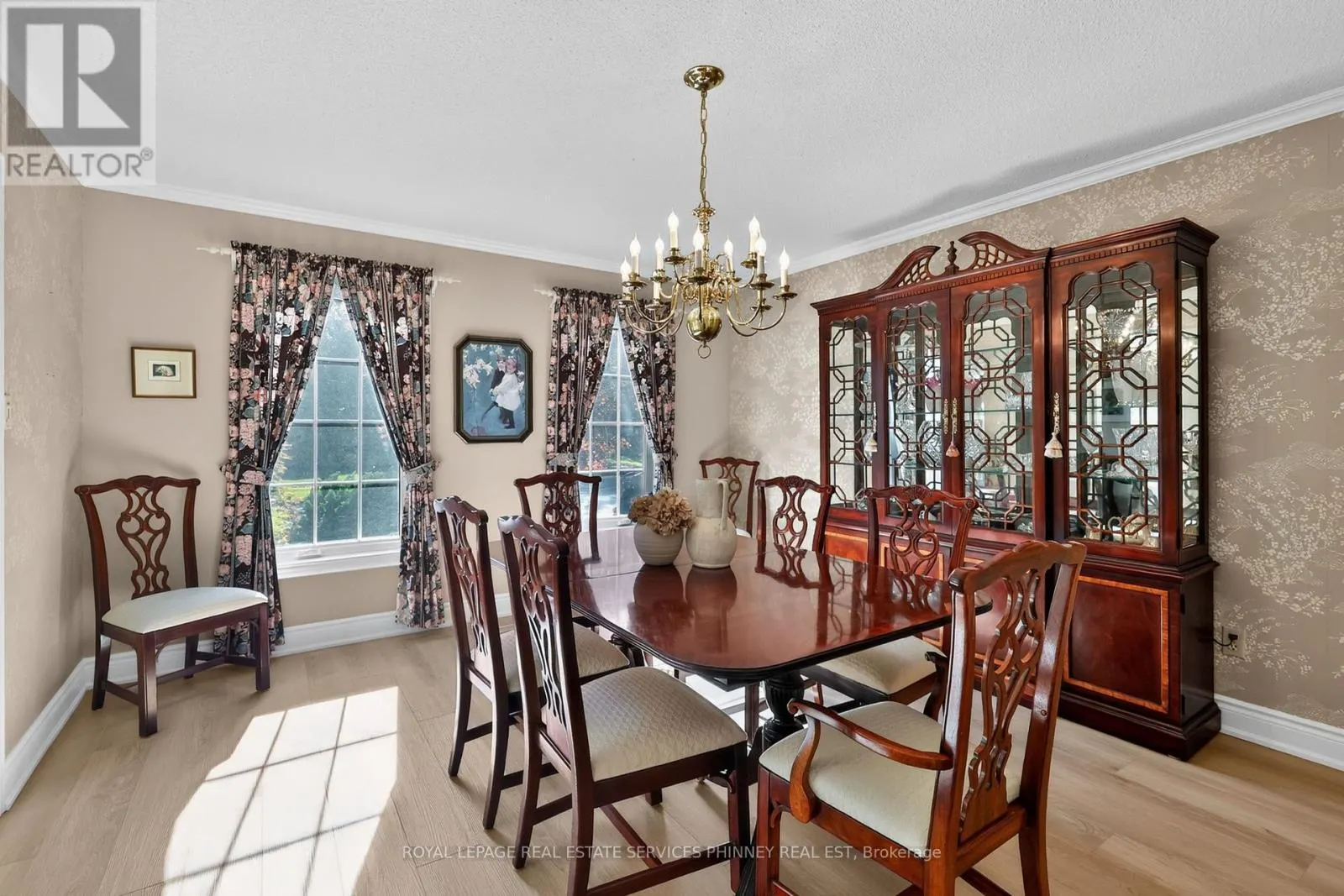 3453 SAWMILL VALLEY DRIVE