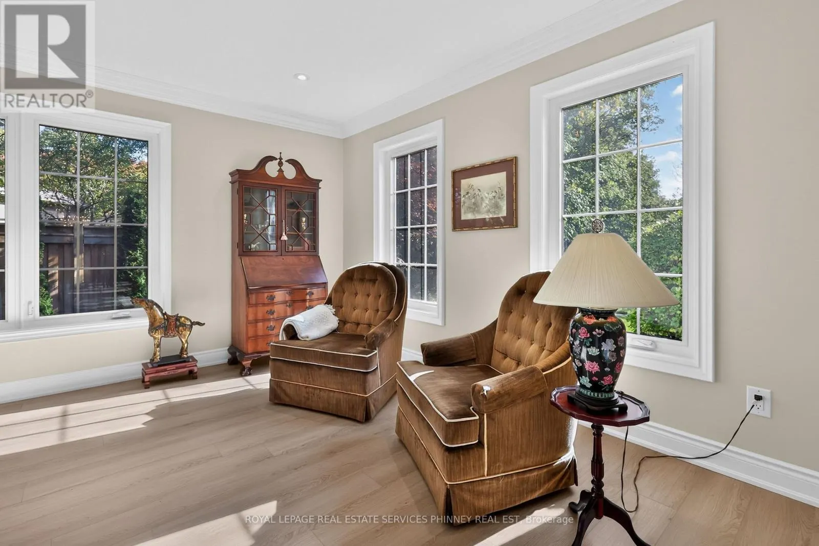 3453 SAWMILL VALLEY DRIVE