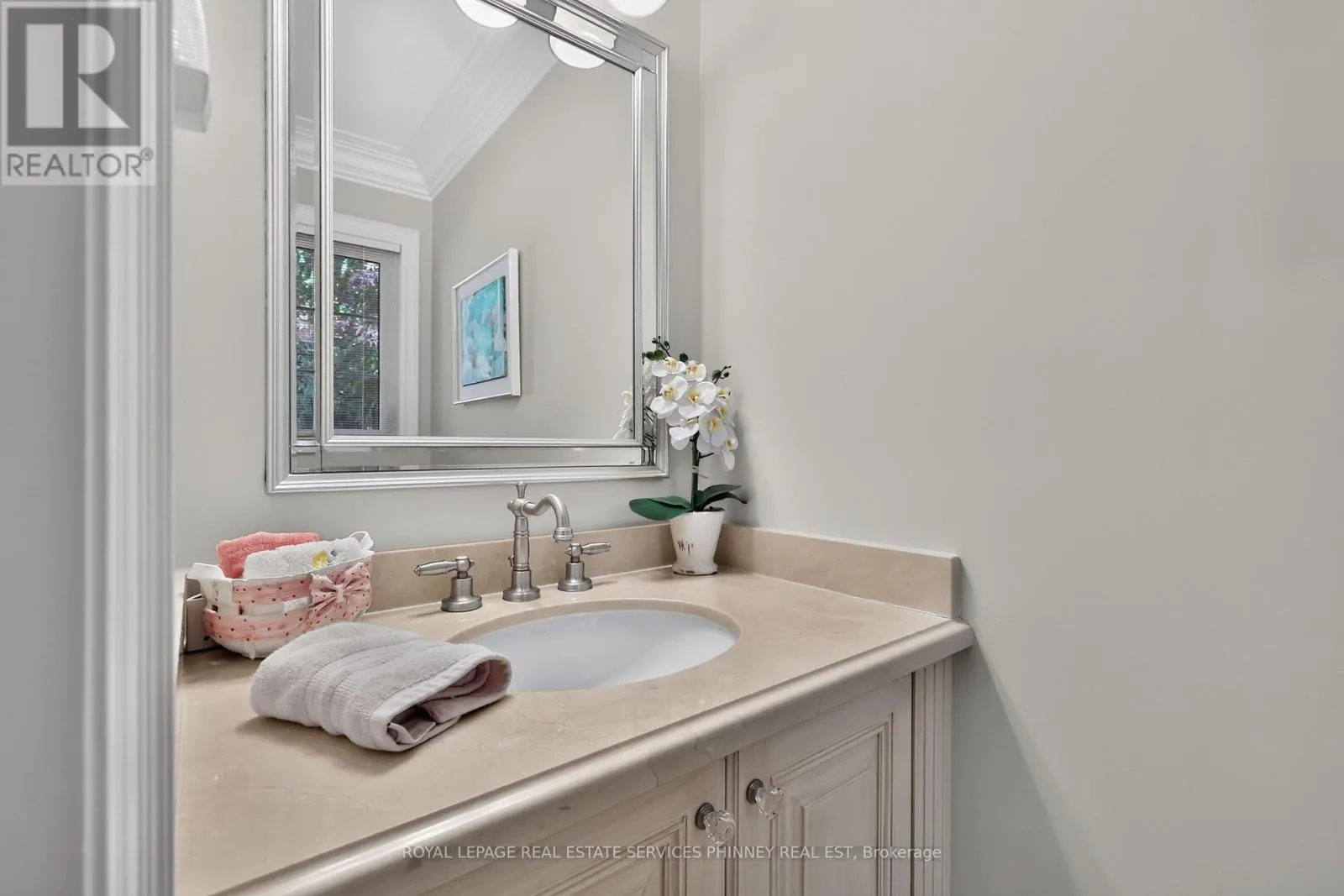 3453 SAWMILL VALLEY DRIVE