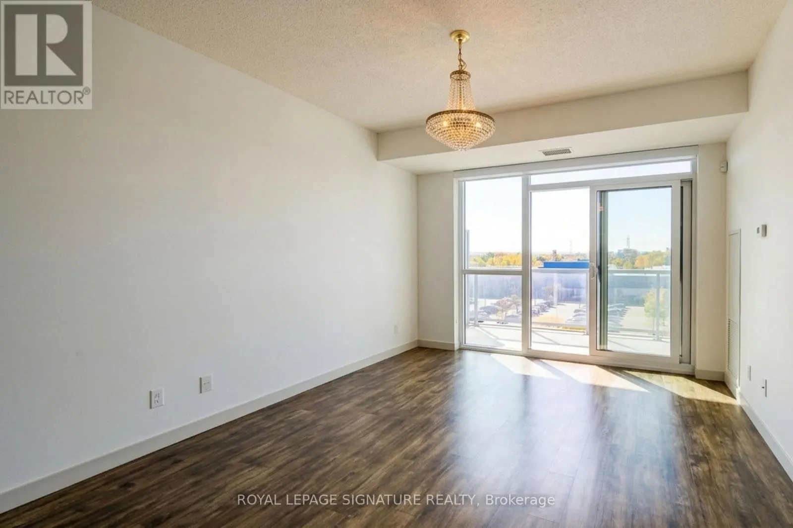 505 - 2081 FAIRVIEW STREET