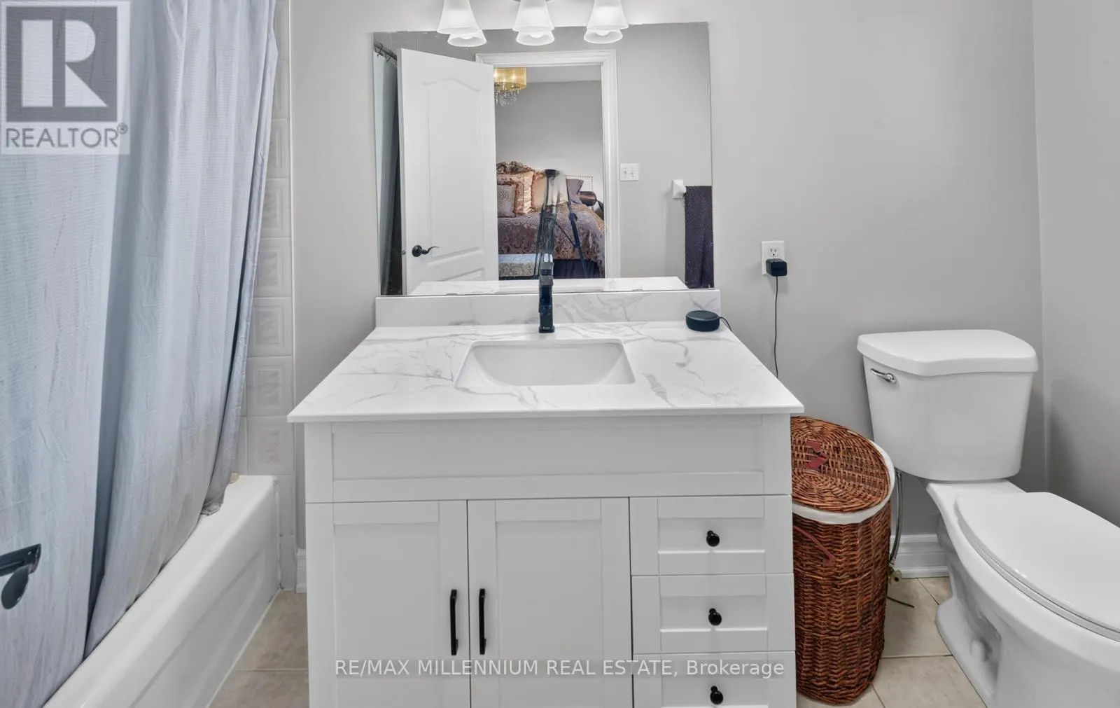 262 BRISDALE DRIVE W