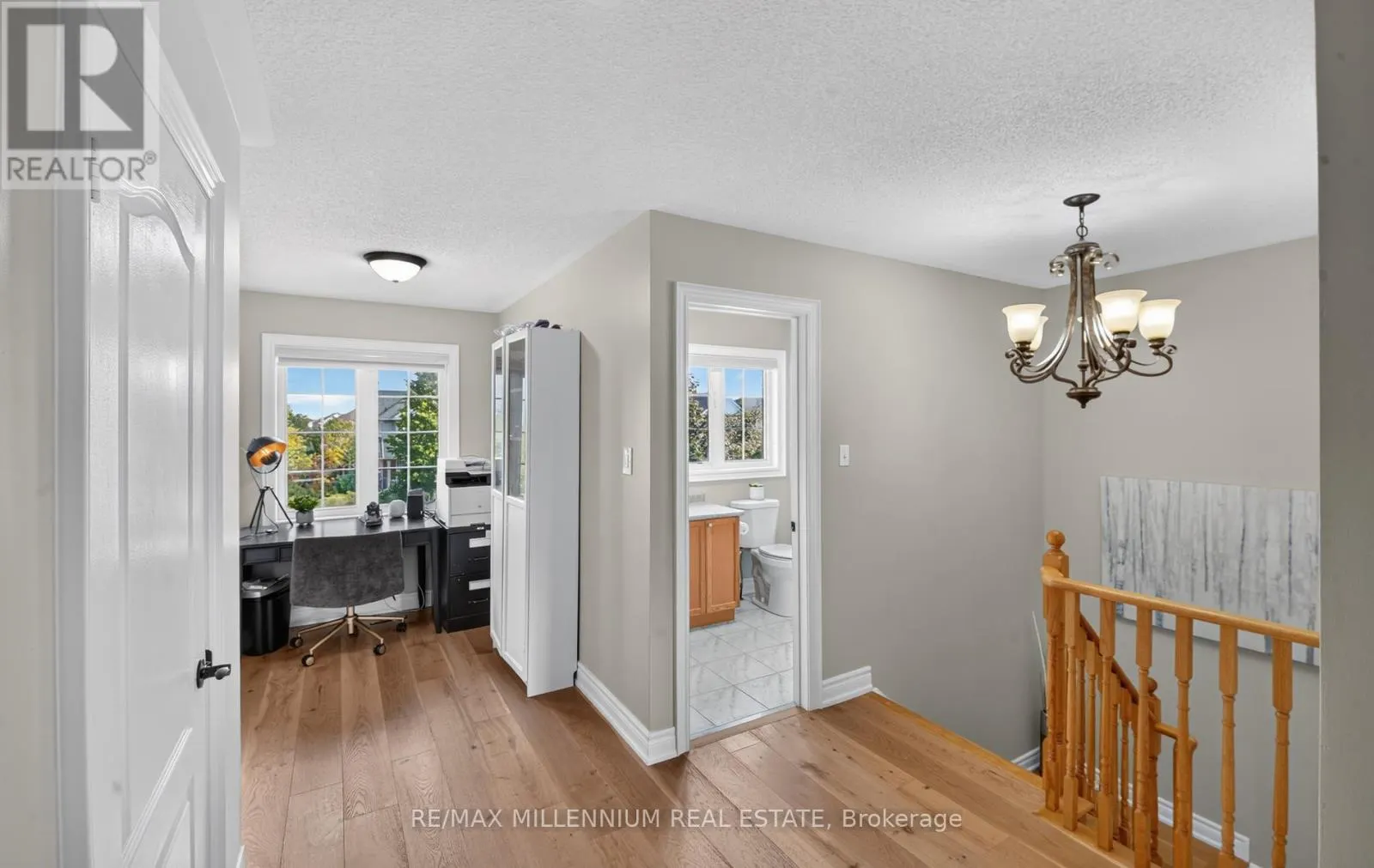 262 BRISDALE DRIVE W
