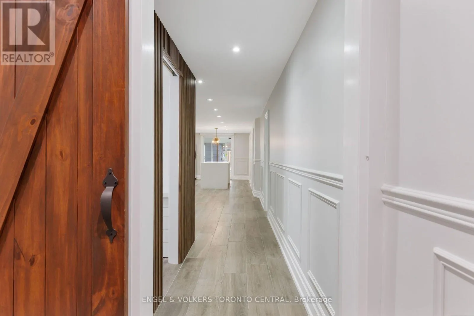 769 ANNAMORE ROAD
