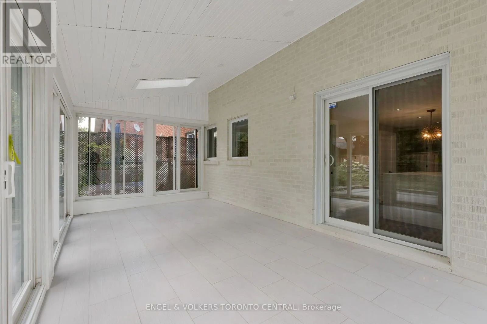 769 ANNAMORE ROAD