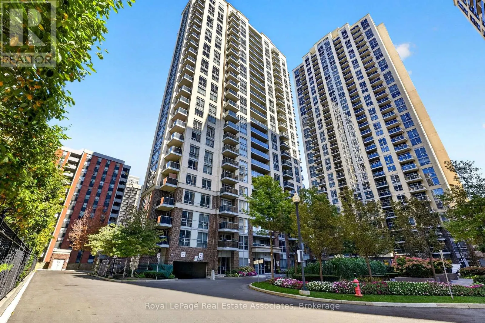 1804 - 5 MICHAEL POWER PLACE
