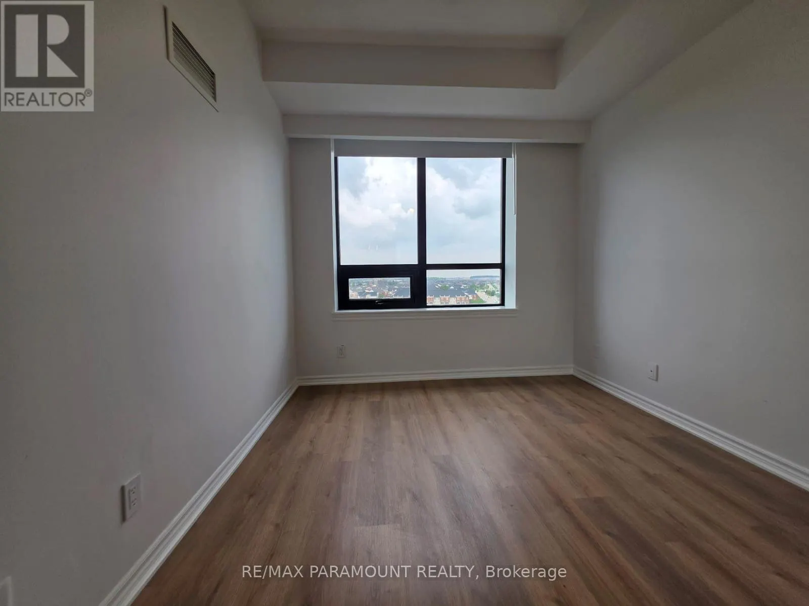 1102 - 2325 CENTRAL PARK DRIVE