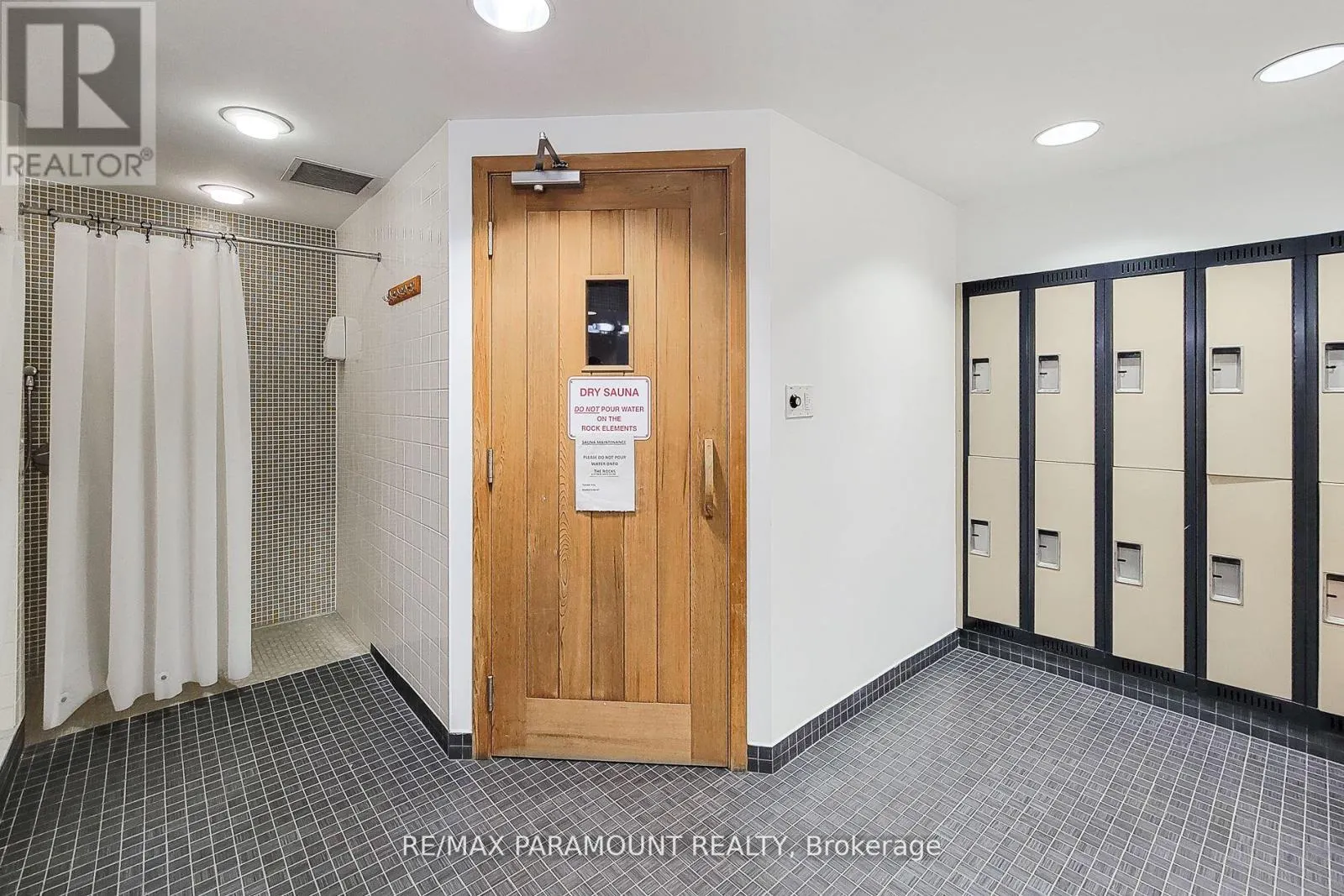 1102 - 2325 CENTRAL PARK DRIVE