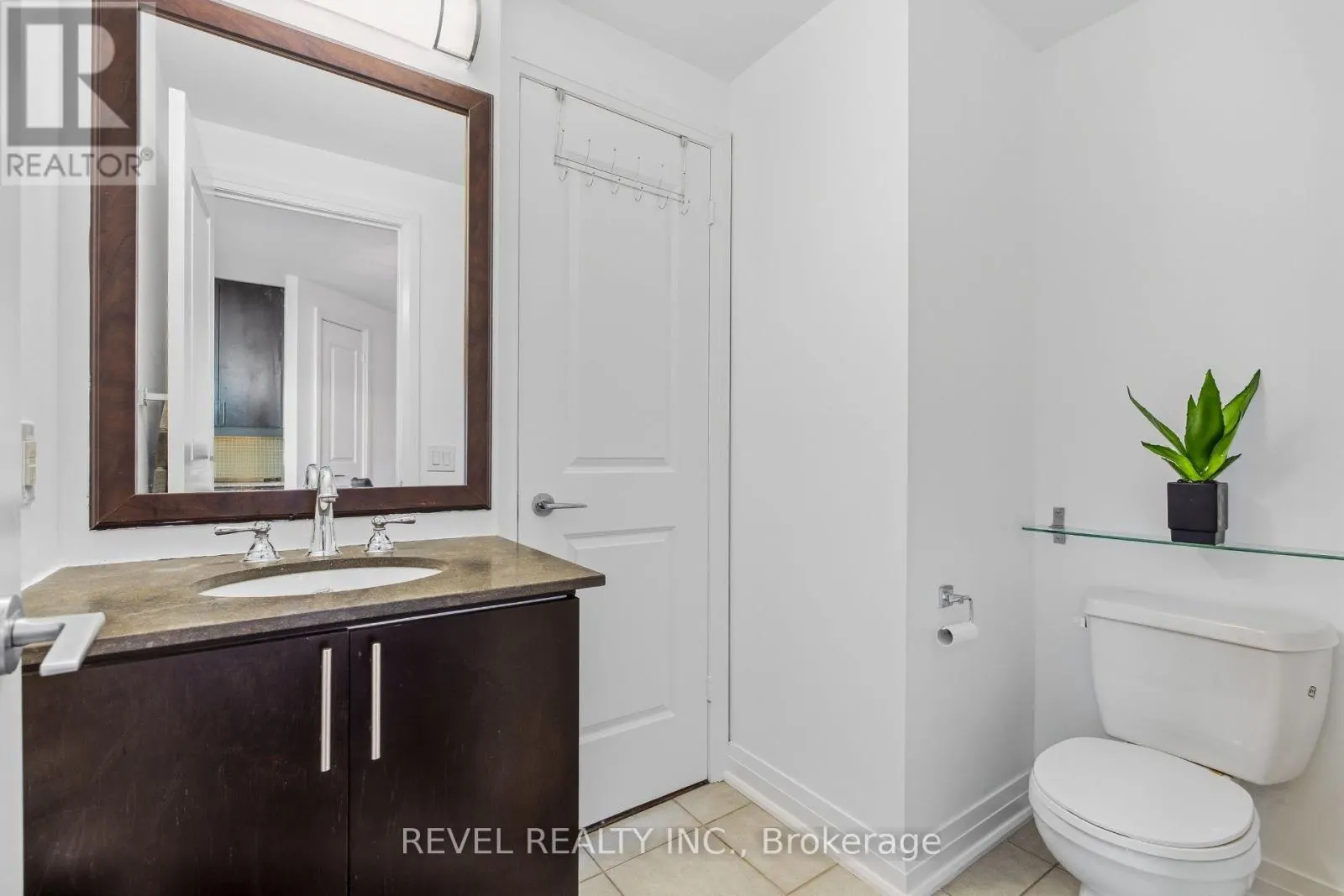511 - 1055 SOUTHDOWN ROAD