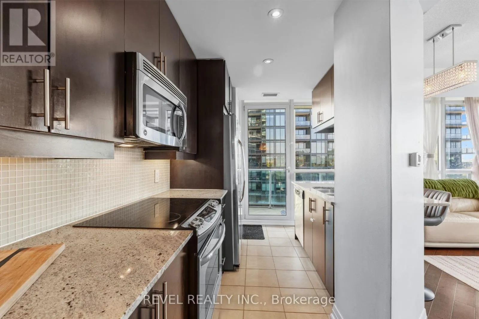 511 - 1055 SOUTHDOWN ROAD
