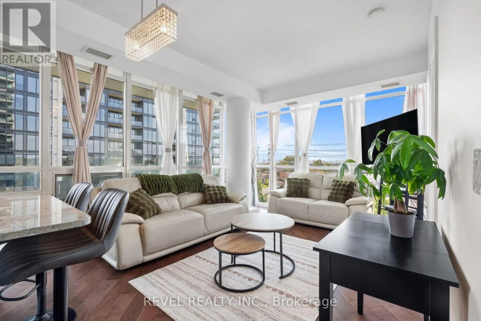 511 - 1055 SOUTHDOWN ROAD