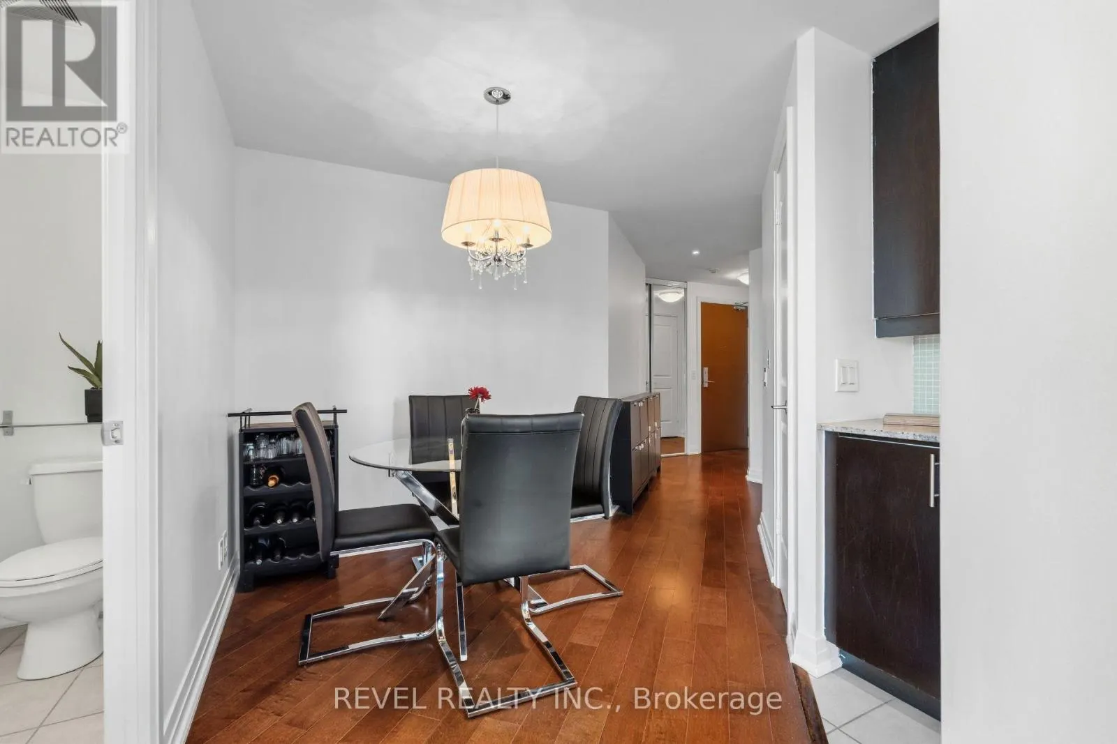 511 - 1055 SOUTHDOWN ROAD