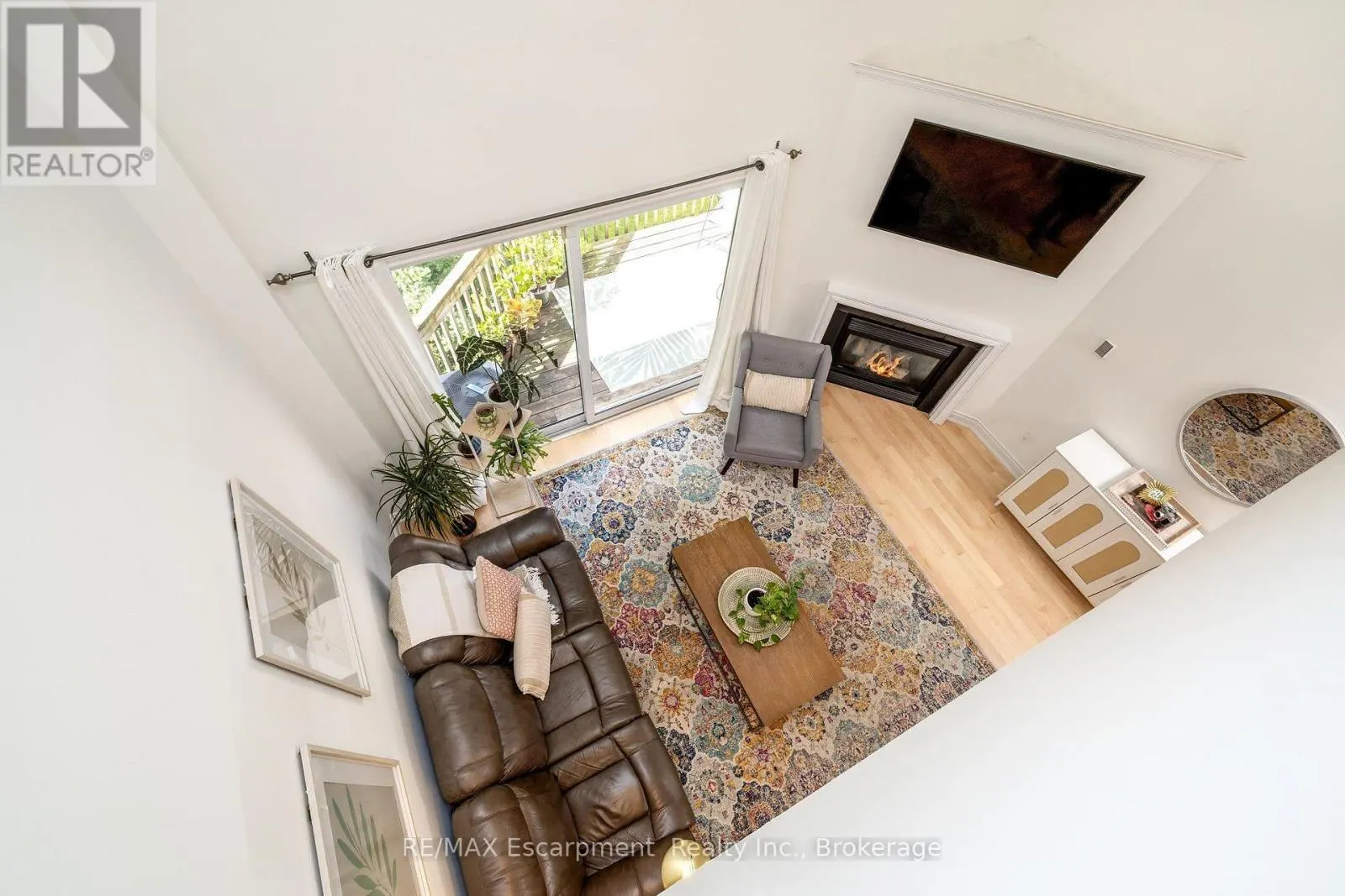 218 - 2110 CLEAVER AVENUE #218