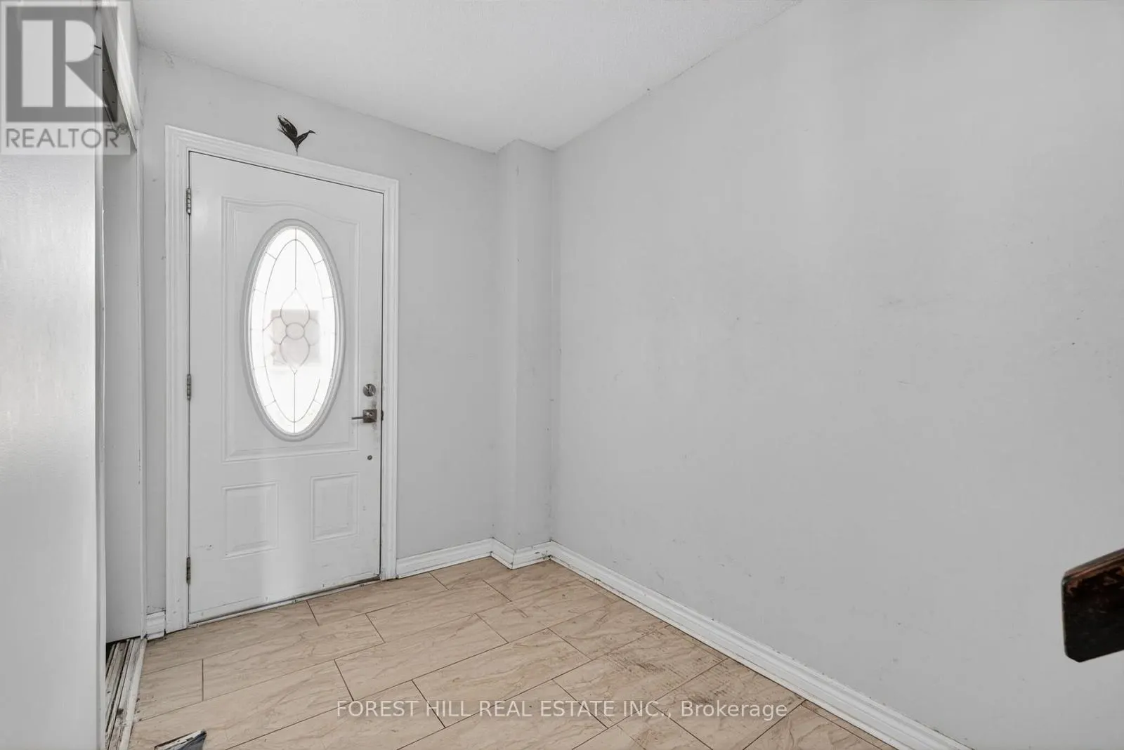 27 SATURN DRIVE