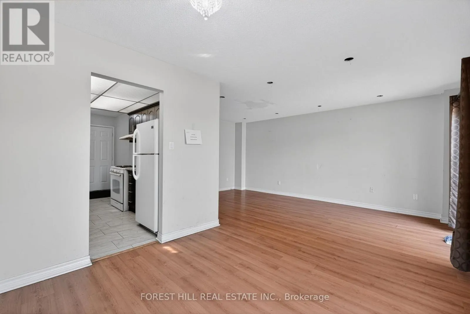27 SATURN DRIVE