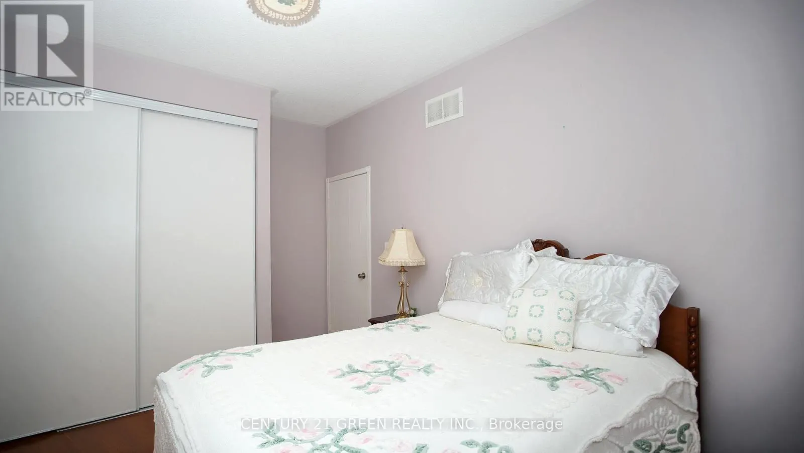 836 AVOCADO CRESCENT